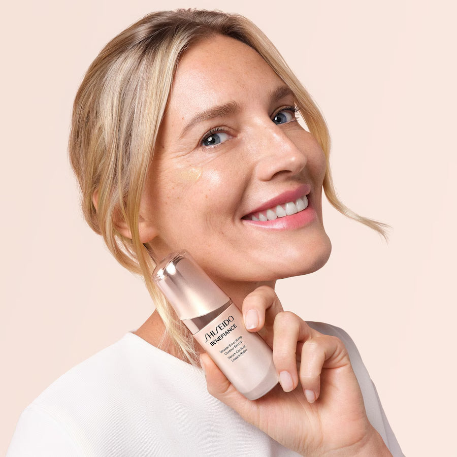 Shiseido Benefiance Wrinkle Smoothing Contour Serum